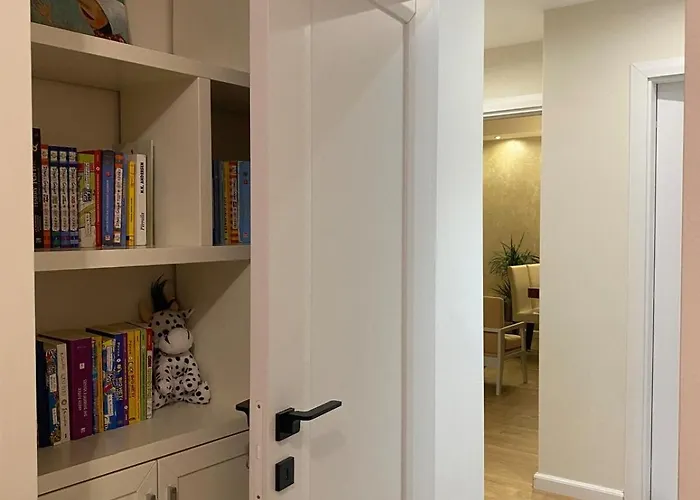 Main Rezidenca * Tirana